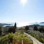 La Camelia Bianca Bed & Breakfast Lerici