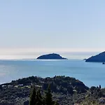 Bed & Breakfast La Camelia Bianca Lerici