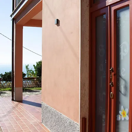 La Camelia Bianca Bed and breakfast Lerici