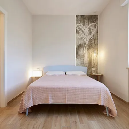 Couette-café La Camelia Bianca 3*
