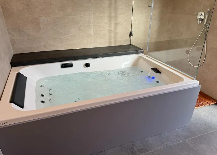 La Camelia Bianca Lerici