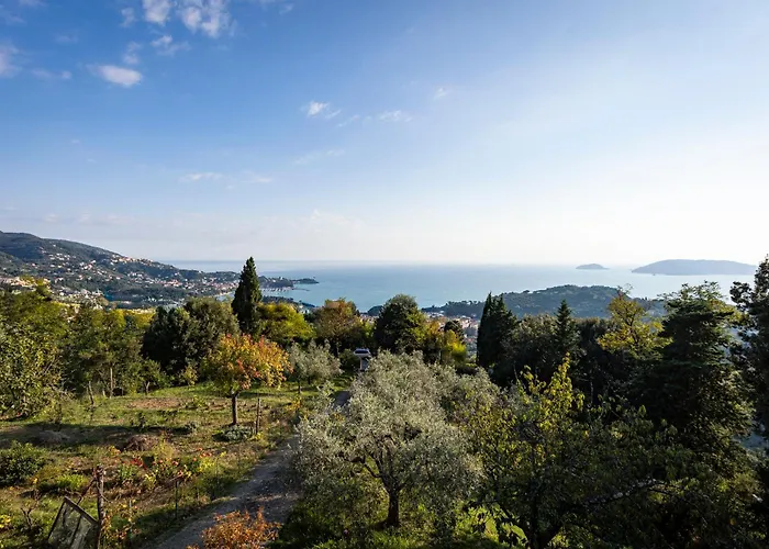 La Camelia Bianca Bed and breakfast Lerici